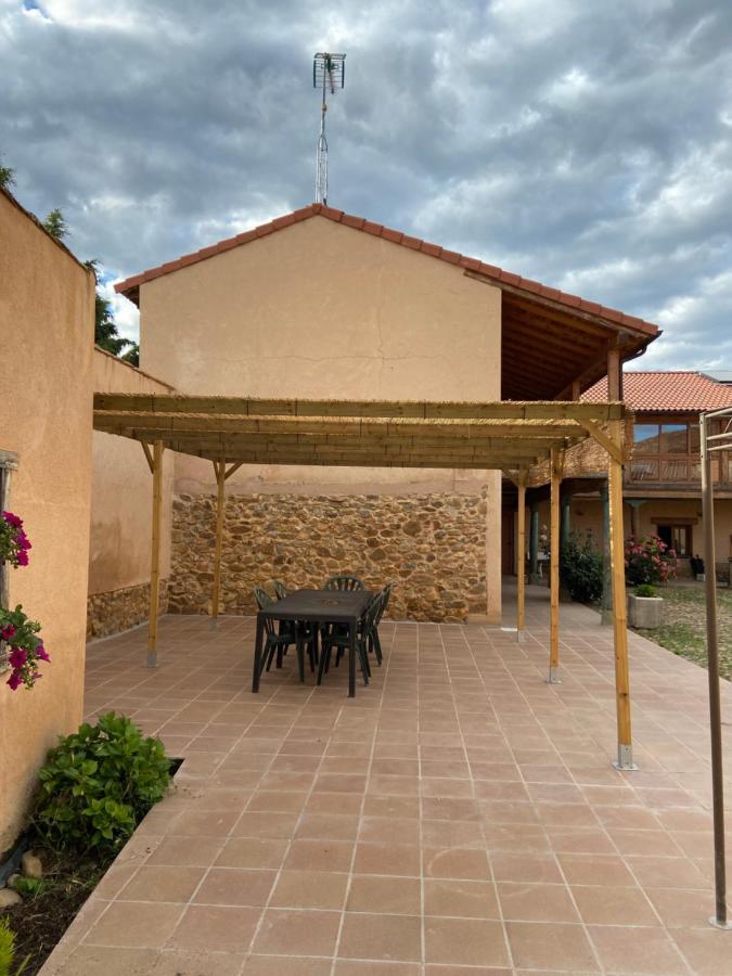 Casa Villa Franca Llamas de la Ribera エクステリア 写真